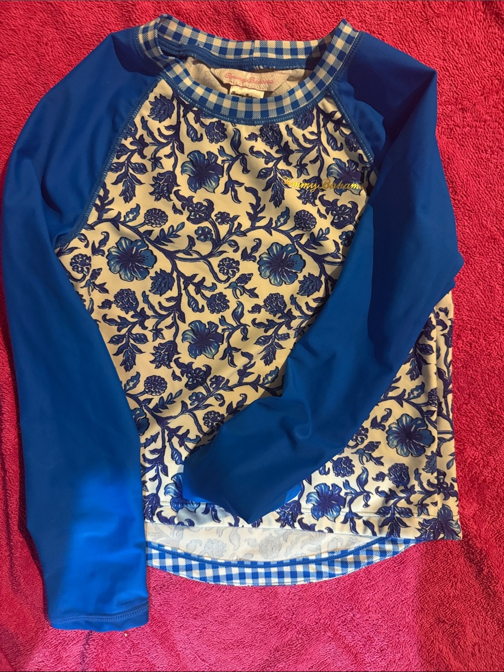 BUNDLE - Four (4) Kids Rash Guards - Picture 11 of 13
